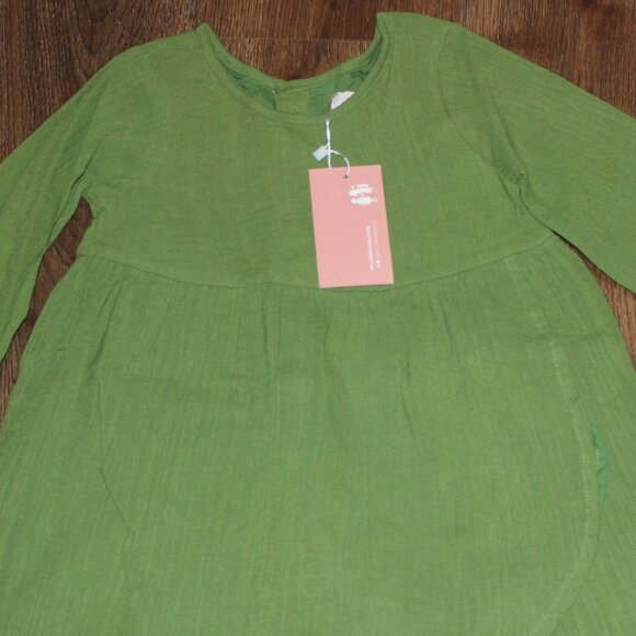 NWT Girls Well Dressed Wolf 2pc Comfy Green Petal Gauzy Tunic Shorts Set sz 4T - Picture 3 of 3